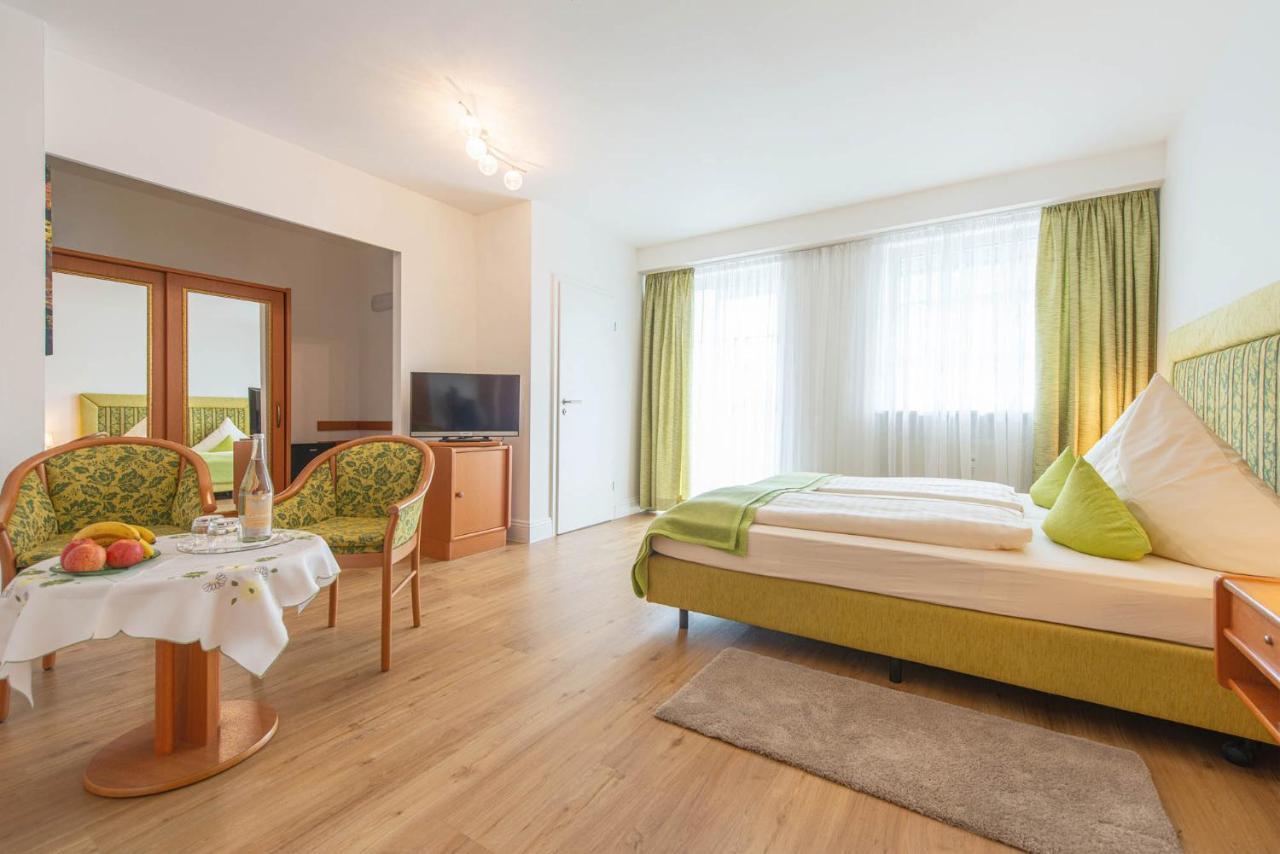 Hotel Garni Lichtquelle Bad Füssing Esterno foto